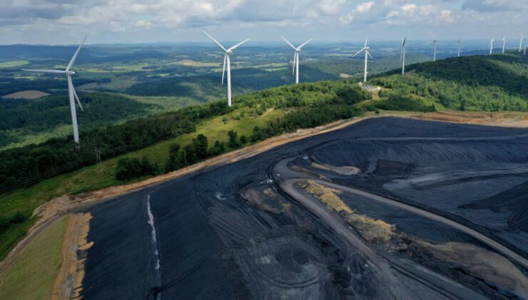 IEA, fosil yakıtlara yapılan yatırımın 2023’te 1 trilyon doları aşacağını söylüyor