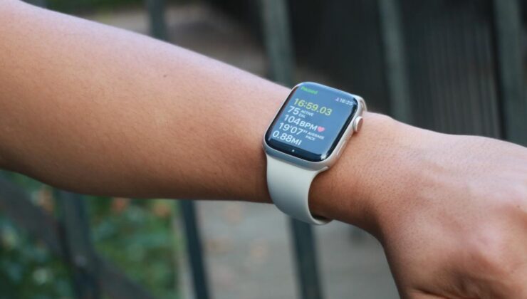 Apple Watch Series 8, Amazon’da 329 $’a düşüyor