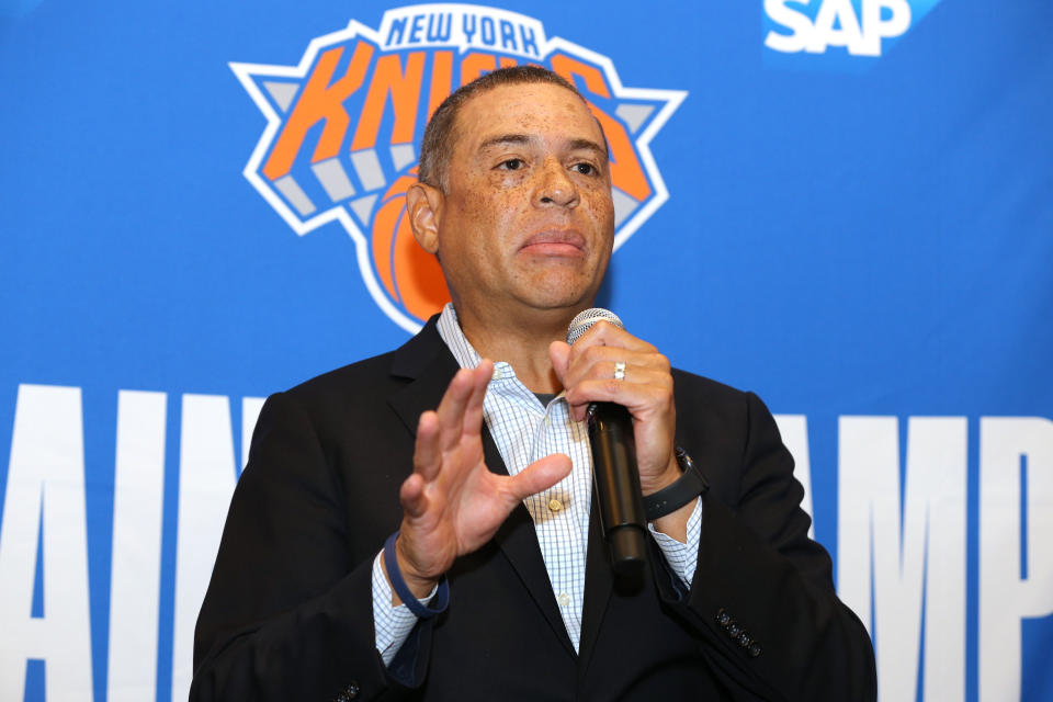 Knicks genel menajeri Scott Perry'nin bu yaz kontratının bitiminde takımdan ayrılacağı bildiriliyor.  (Brad Penner/Reuters)