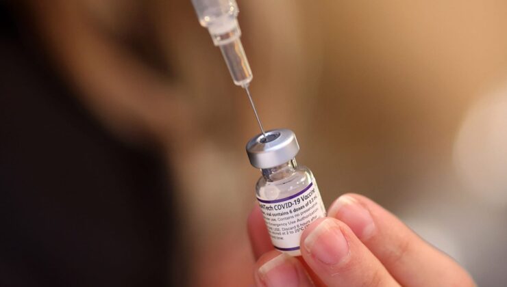 HHS: Güncellenen Covid aşılarının ‘makul’ fiyatları olmalı
