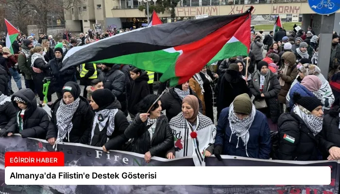 Almanya’da Filistin’e Destek Gösterisi